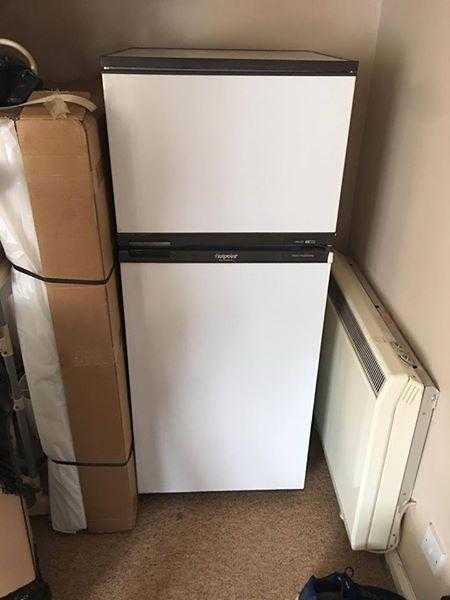 HOTPOINT FRIDGE FREEZER