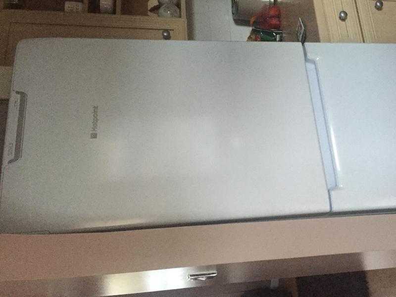 Hotpoint Frost Free Fridge Freezer