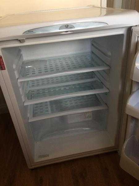 HOTPOINT RLA34 Fridge