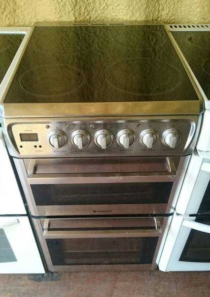 Hotpoint Silver Freestanding electric cooker