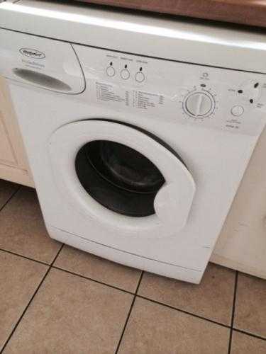 Hotpoint Washing Machine White