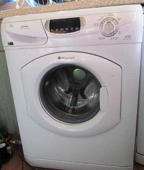Hotpoint White Washing Machine 7kg load