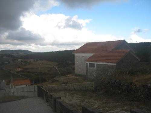 House in Portugal,secluded primary school