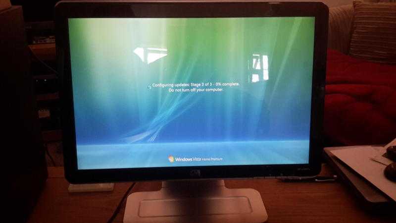 HP 19quot Wide Screen LCD Monitor.