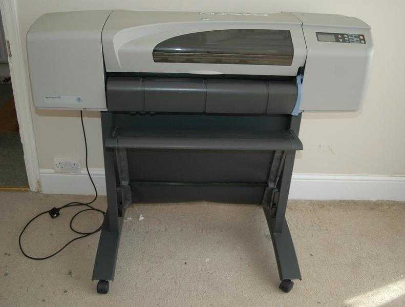 HP DesignJet 500 24quot ink jet printer Large Format