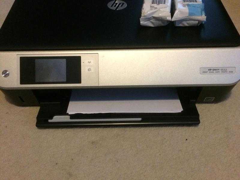 HP Envy 5532 printer and scanner