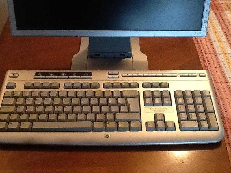 HP monitor and keyboard plus accessory