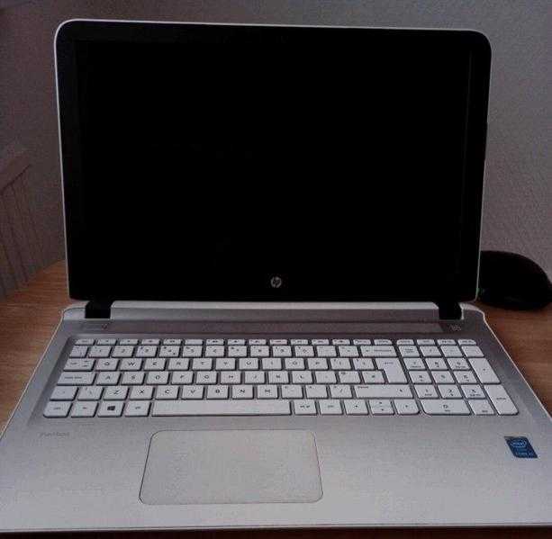 HP Pavilion Notebook 15-ab040na (ENERGY STAR), core i3, 8GB1TB, WINDOWS10