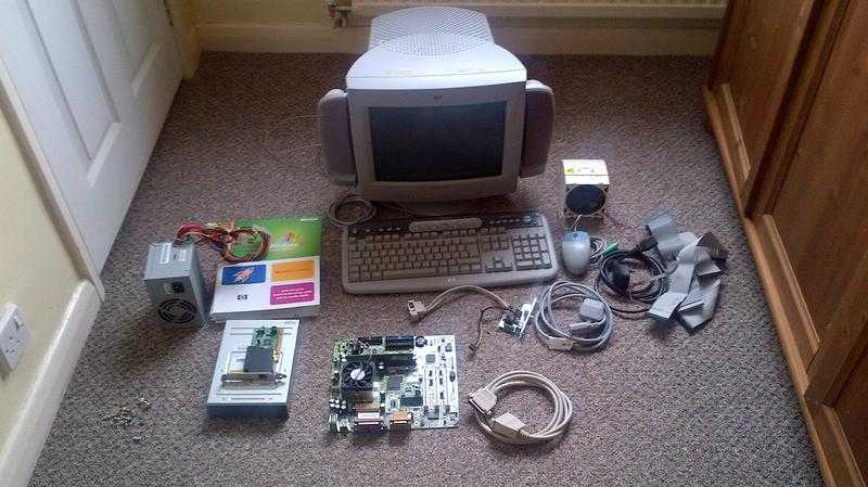 HUGE JOBLOT COMPUTER PARTS  PRINTER SPARES OR REPAIR