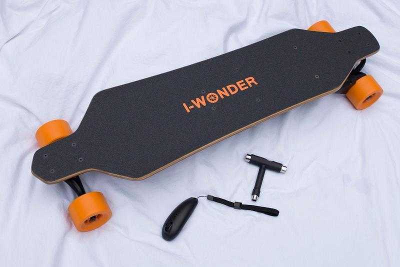 I-WONDER Electric Longboard Skateboard 1200W Boosted 8.8AH Battery 20MPH Speed