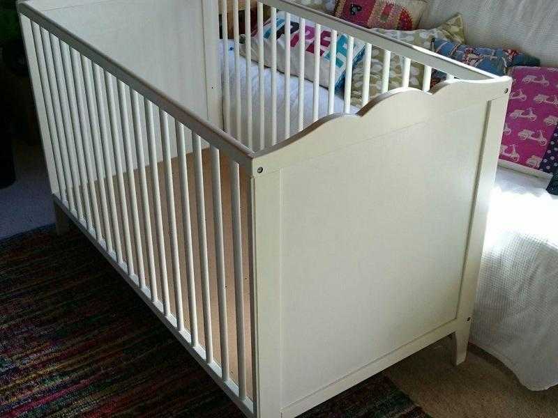 IKEA Hensvik Cot