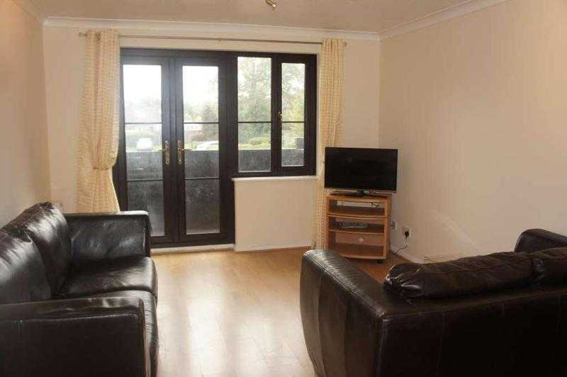 Immaculate one double bedroom flat in Crawley