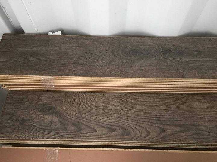 Impressive Dark Laminate Wood Flooring 8mm thickness