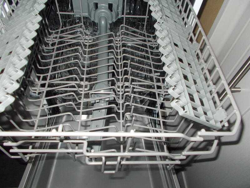 Inbuilt slimline dishwasher for sale