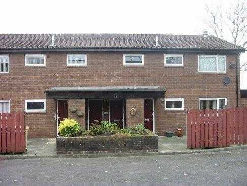 Independent living READY TO LET two bed flat in Bolton 6 Rossall Road Bolton BL2 2RD. 60 only.