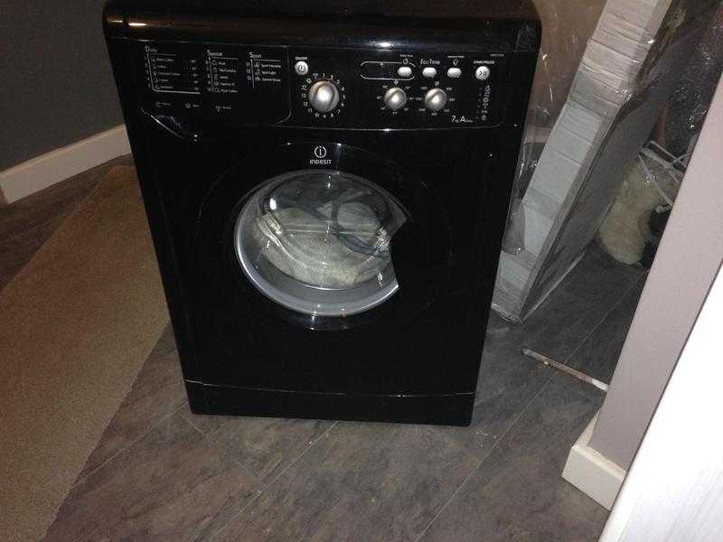 Indesit 7Kg washing machine