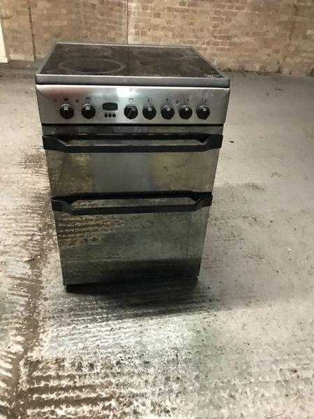 INDESIT  Cooker