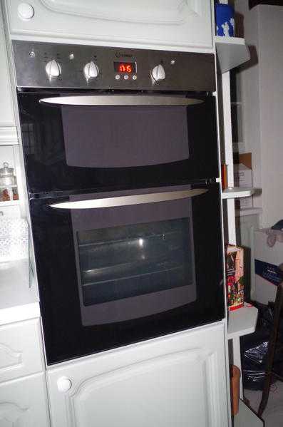 Indesit double electric oven, as new