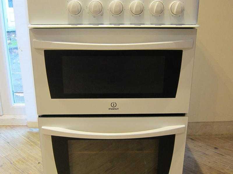 INDESIT Electric Cooker