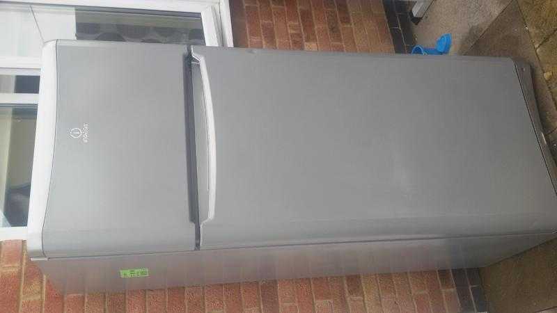 Indesit fridge freezee