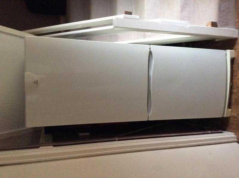 Indesit fridge freezer