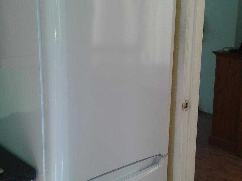 Indesit FridgeFreezer  Frost Free