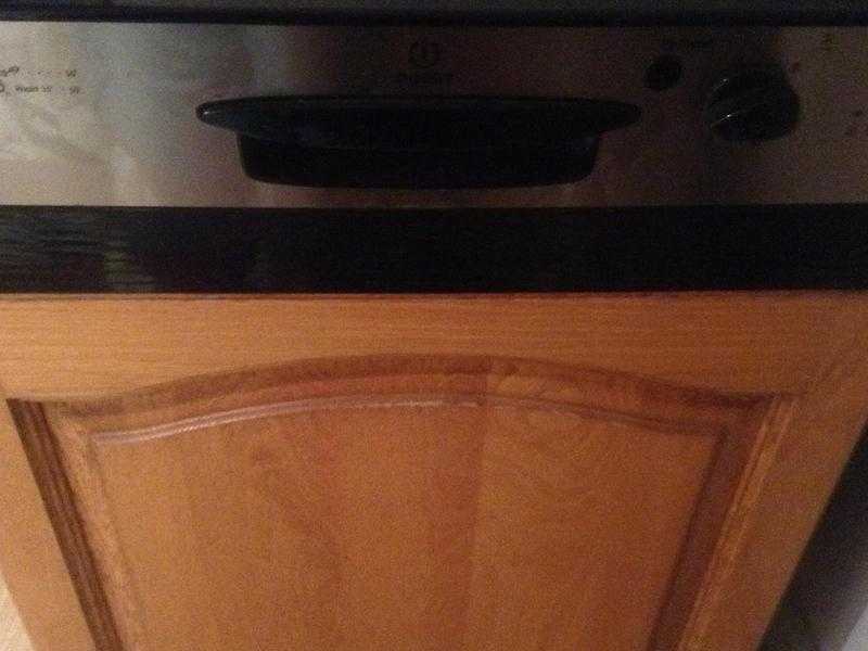 Indesit integral Dishwasherl