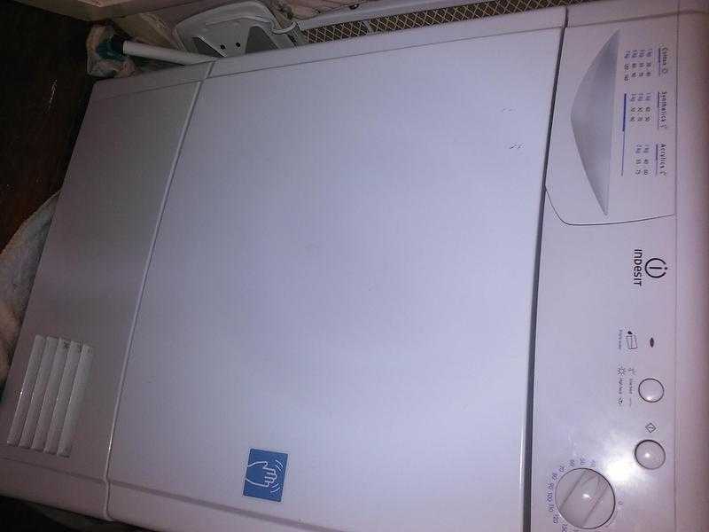 Indesit IS70C White Tumble Dryer.