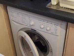 INDESIT WASHING MACHINE