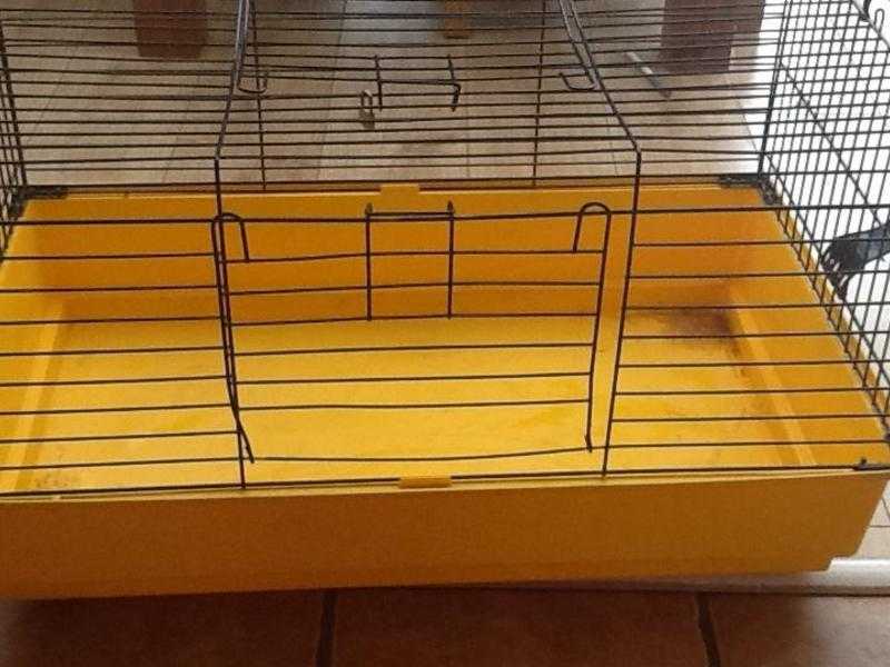 Indoor rabbit cage