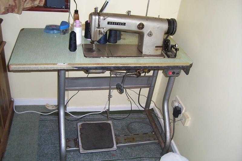 industrial sewing machine