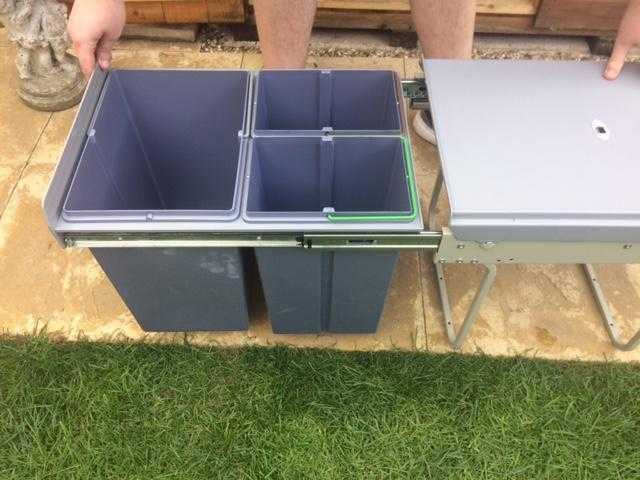 Innostor kitchen cabinet wasterecycling pull out bin