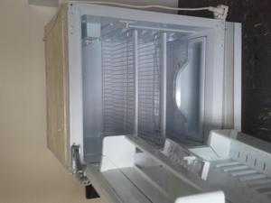 INTEGRATED FRIDGE FREEZER