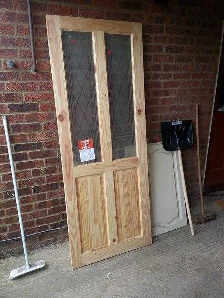 Internal Pine door with etched glazed panels