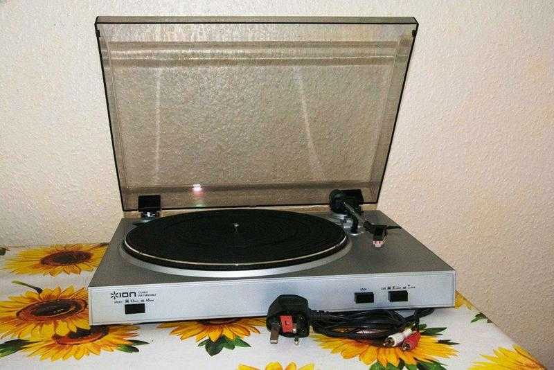 ION USB Turntable.