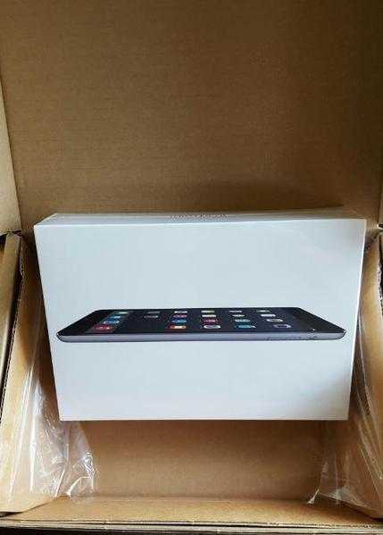 iPad Mini 2 - 32GB - Cellular - Space Grey. BRAND NEW amp SEALED