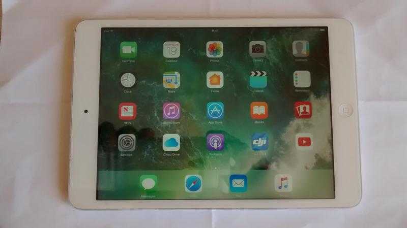 iPad mini 2 wi-fi 16gb good condition