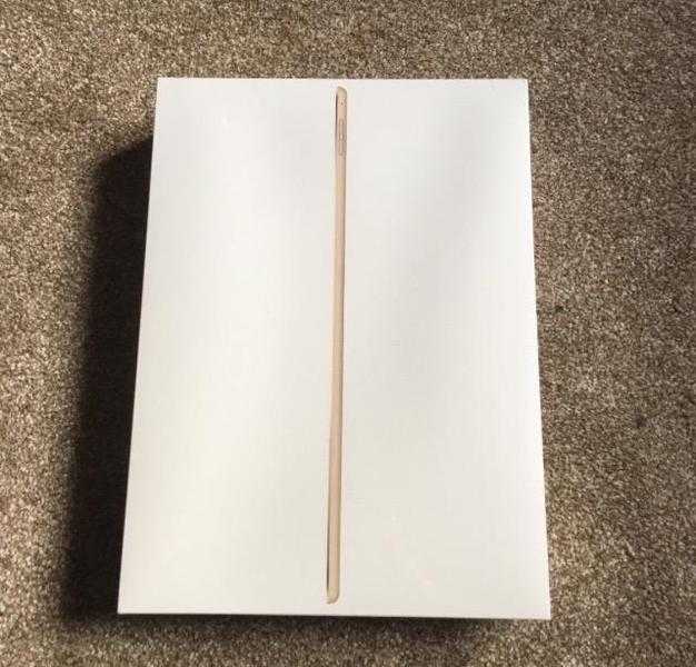 IPad Pro 256 gb 12.9 inch gold latest one