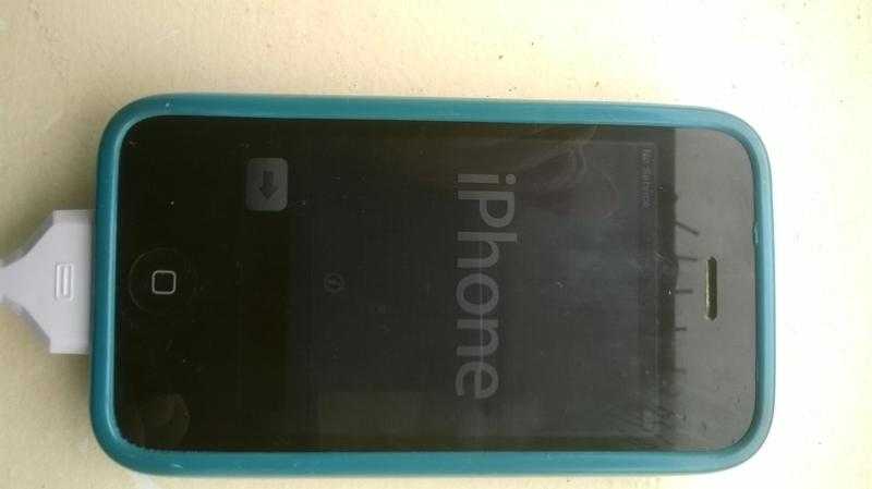 iPhone 3GS black 16Gb UNLOCKED