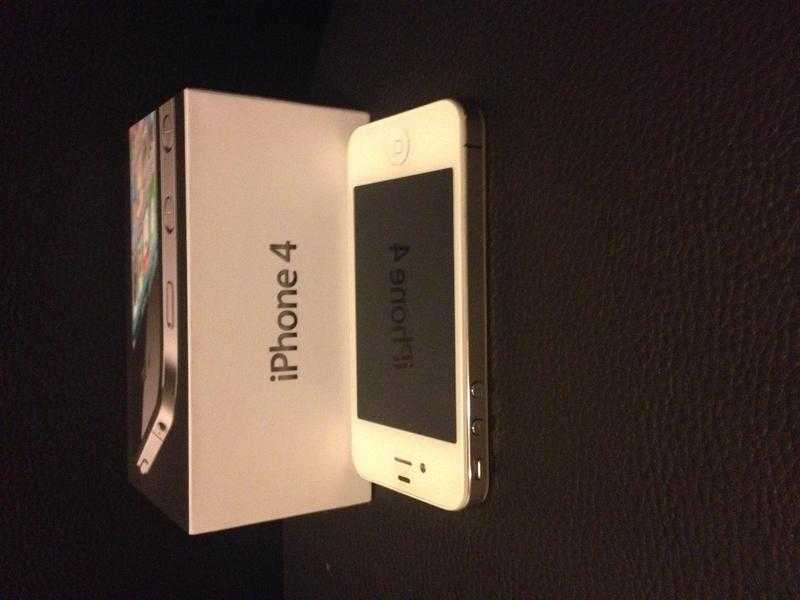 IPhone 4 16GB in White by Apple