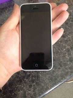 IPHONE 5C WHITE UNLOCKED