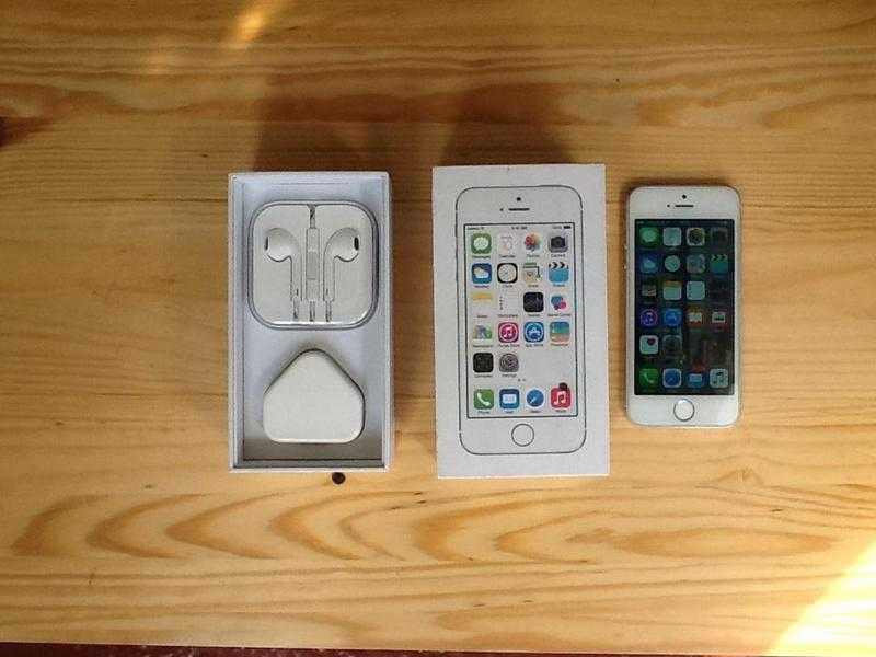 iPhone 5s. Perfect working order, boxed with charger amp headphones, no scratches on screen