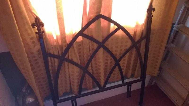 Iron Gothic headboard for single bed