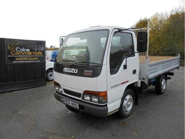 Isuzu NKR 2000