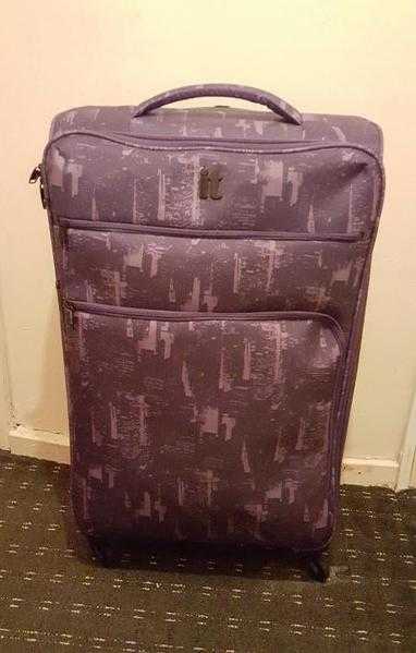 IT Luggage Megalite Largest 4 wheel Suitcase