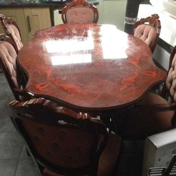 Italian dining table with 6 chairs