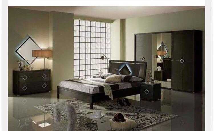 Italian Furniture.  New Bedroom Set