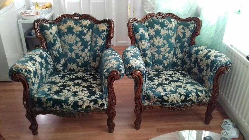 Italian sofa set with two chairs