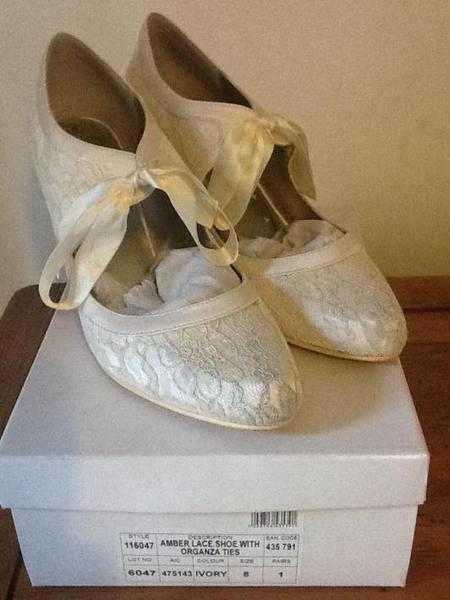 Ivory Lace Wedding Shoes, size 8