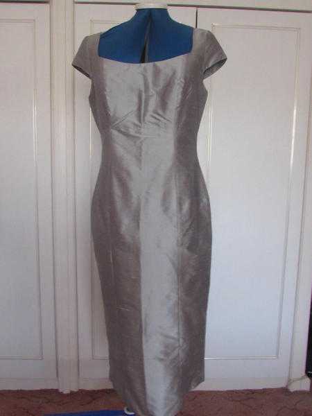 JAEGO SILVER GREY SILK FULLY LINED DRESS SIZE 12